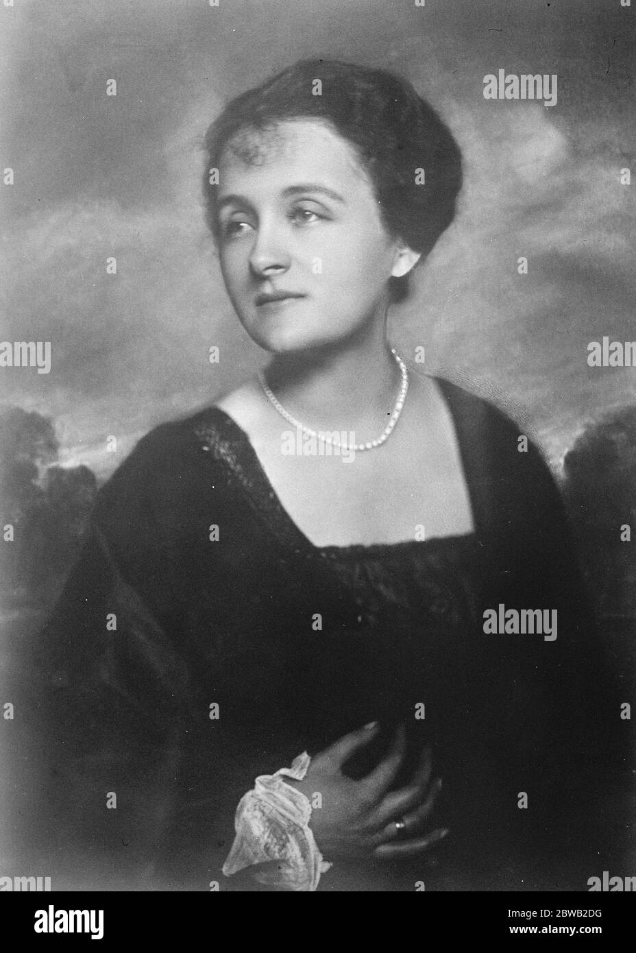 La baronessa nomina la figlia ex Kaiser in causa di divorzio, la baronessa von Plettenberg, che viene denunciata, ha nominato la principessa Eitel Friedrich, Figlia in legge dell'ex Kaiser in una causa di divorzio contro Baron von Plettenberg come una delle parti con cui il Baron si dice abbia portato avanti un intrigo 13 marzo 1923 Foto Stock