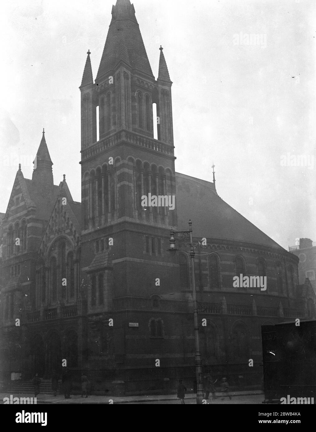 La King' s Weigh House Chapel in Duke Street , Londra . 28 gennaio 1932 Foto Stock