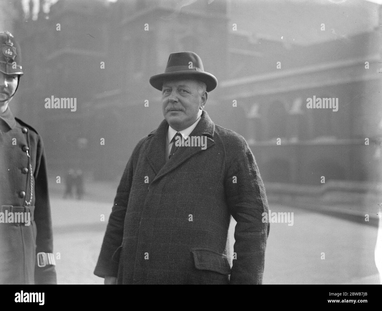 Il master della Camera dei comuni va in pensione il signor T H Broadbent , la casa di Commons Postmaster , che si ritira dopo 46 anni di servizio postale 22 febbraio 1926 Foto Stock