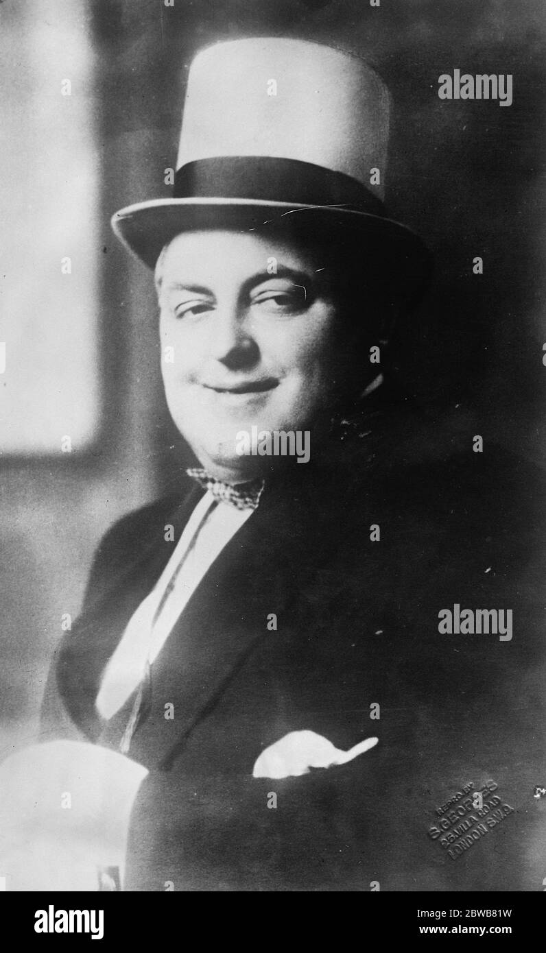 Talbot o' Farrell , intrattenitore irlandese , apparso alla Royal Music Hall in occasione del concerto dell' Alhambra Theatre il 12 febbraio . 1925 Foto Stock