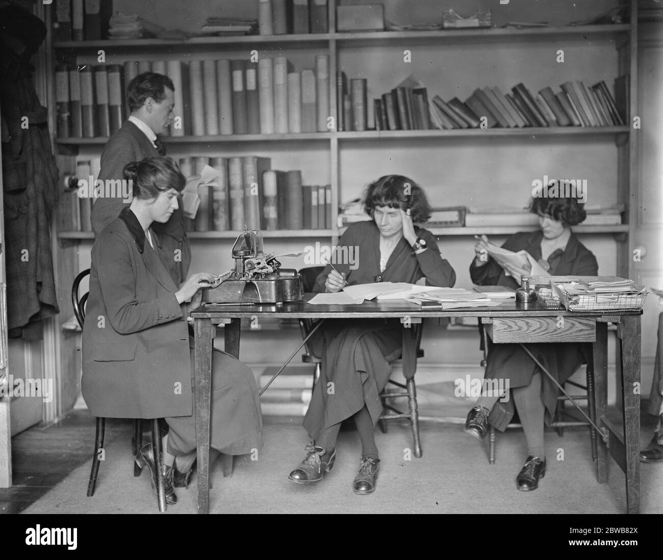 Organizzazione sionista ( Pubblicità ) 77 Great Russell Street Gennaio 1920 Foto Stock