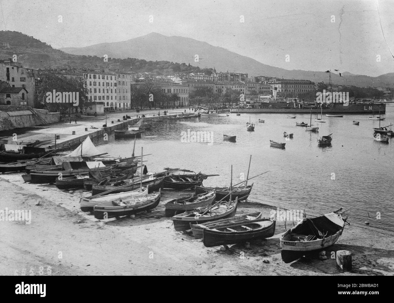 Ajaccio sull'isola della Corsica in Francia. 6 maggio 1926 Foto Stock