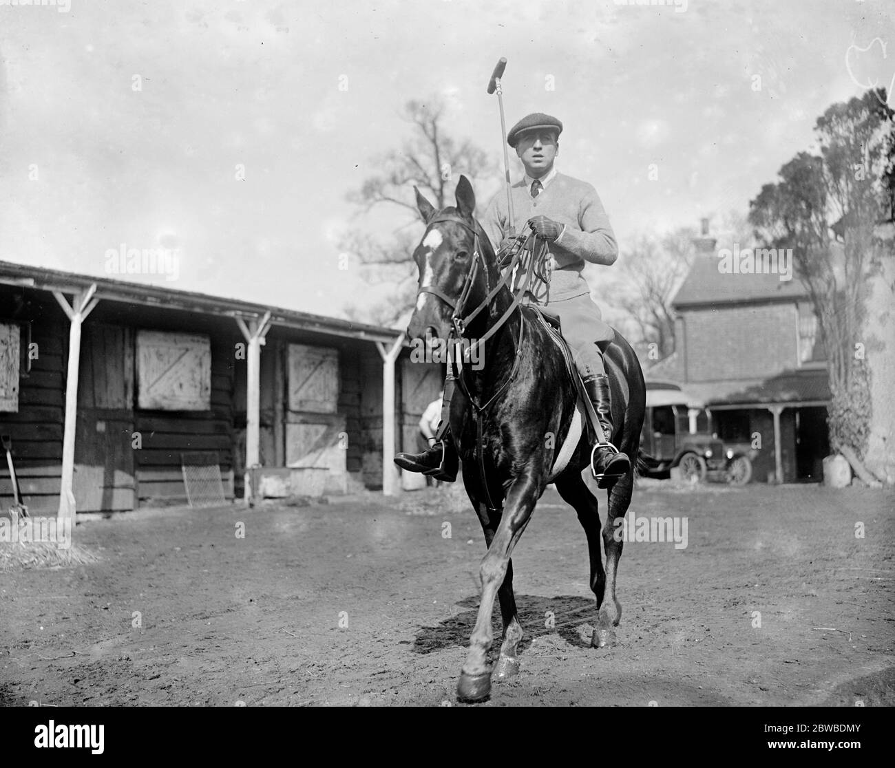 Polo argentino pratica a Neasden M A M pena 15 aprile 1922 Foto Stock