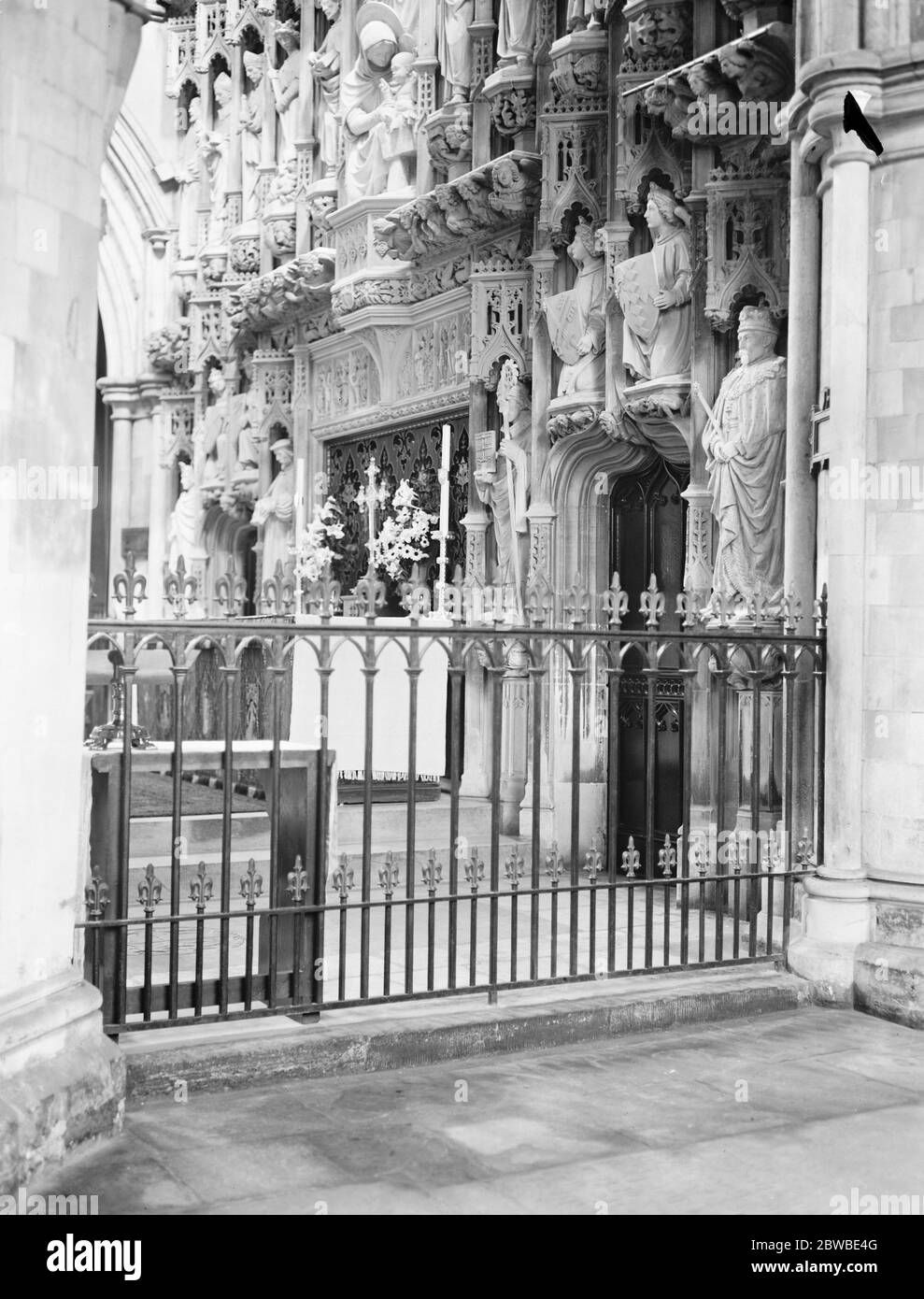 Statua di Re Edoardo nello schermo Alter di Bishop Fox nella Cattedrale di Southwark svelata dalla Regina Alexandra il 5 luglio 1915 Foto Stock