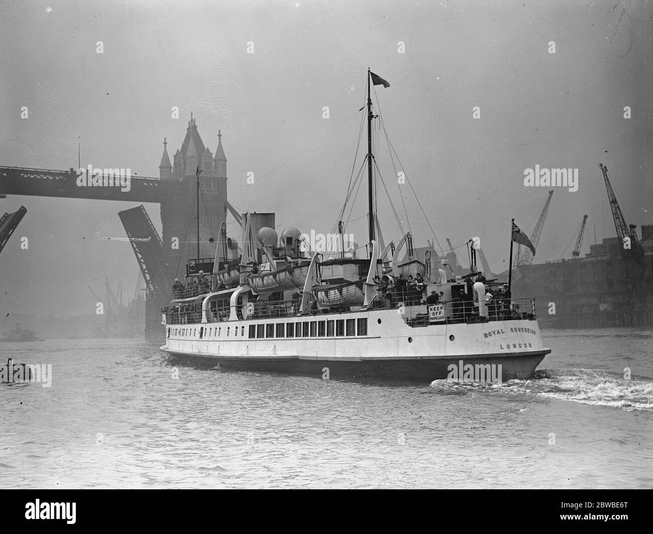 Il nuovo pacchetto vapore di Medway comppany' la nuova motonave del Royal Sovereign' 13 luglio 1937 Foto Stock