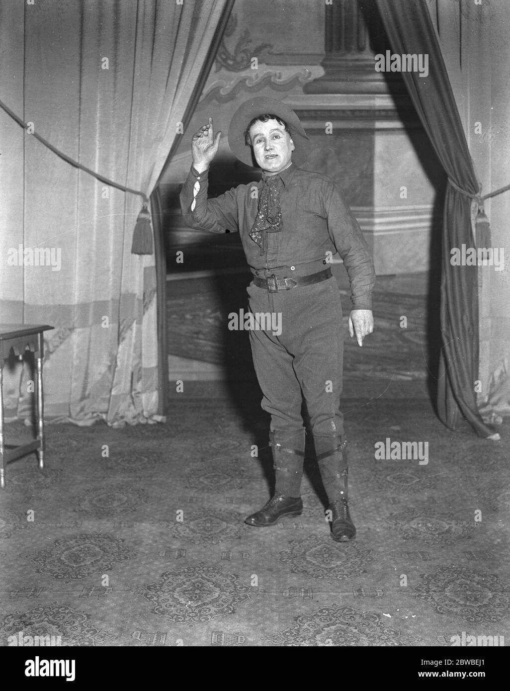 Vecchi tempi delle sale di musica al Palladium , Londra Charles Bignell 23 dicembre 1922 Foto Stock