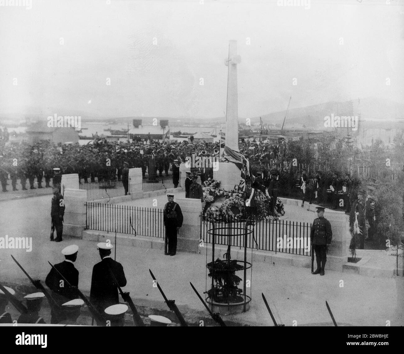 Una nuova e degna capitale per la Turchia Angorra , che mostra l'ampio nuovo edificio in corso di costruzione e il nuovo viale che è destinato a diventare la principale strada del tempo moderno 16 ottobre 1923 Foto Stock