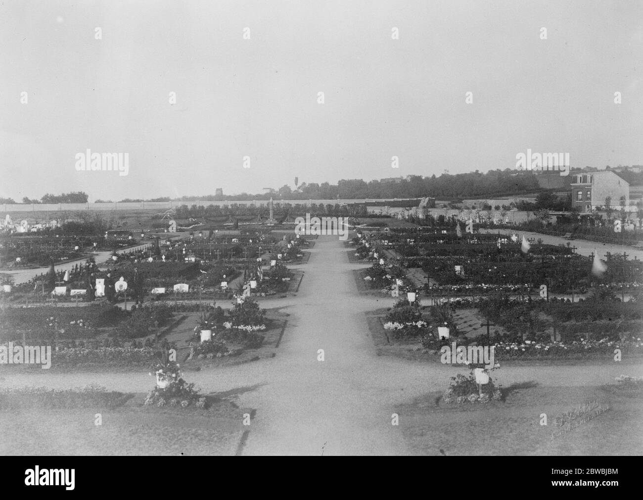 I gloriosi morti britannici in Belgio una vista del cimitero di Liegi in cui i corpi di molti soldati britannici sono internati 28 ottobre 1921 Foto Stock