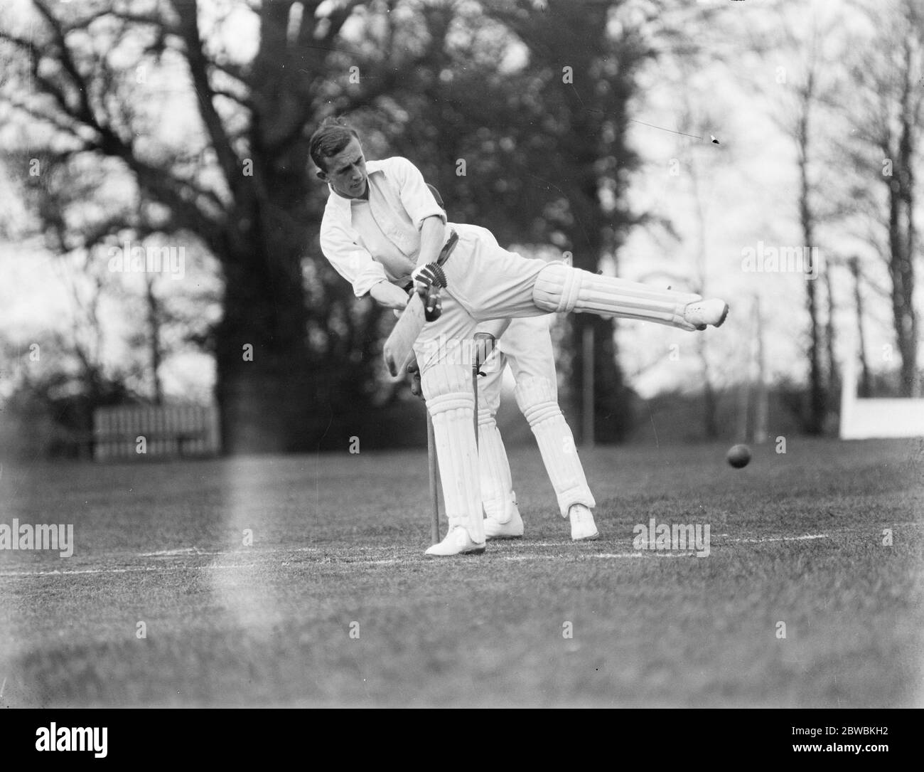 Figlio del grande CB a giocare per Hampshire . Il signor S Fry istruito dal padre. Signor S Fry riproducendo . 6 maggio 1922 Foto Stock
