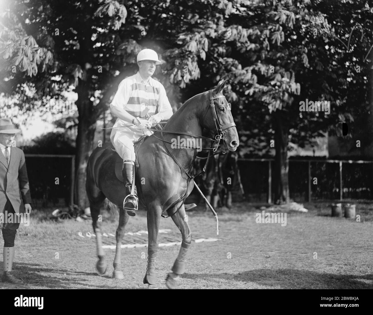 Polo al sociale Hurlingham Polo Club , Londra - Duca di Westminster 21 maggio 1922 Foto Stock