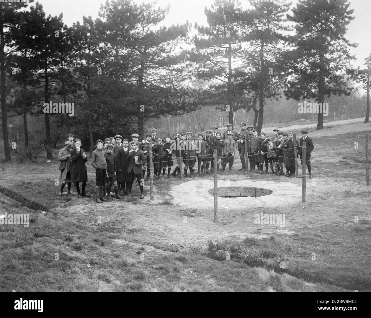 Ceasars Wimbeldon Common visitato da ragazzi della West Hill School Wandsworth , il giorno di maggio Foto Stock