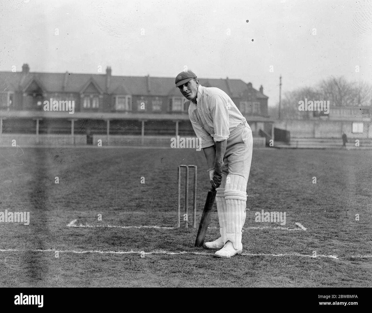 Charles Albert George Jack Russell del club di cricket della contea di Essex al wicket 1924 Foto Stock