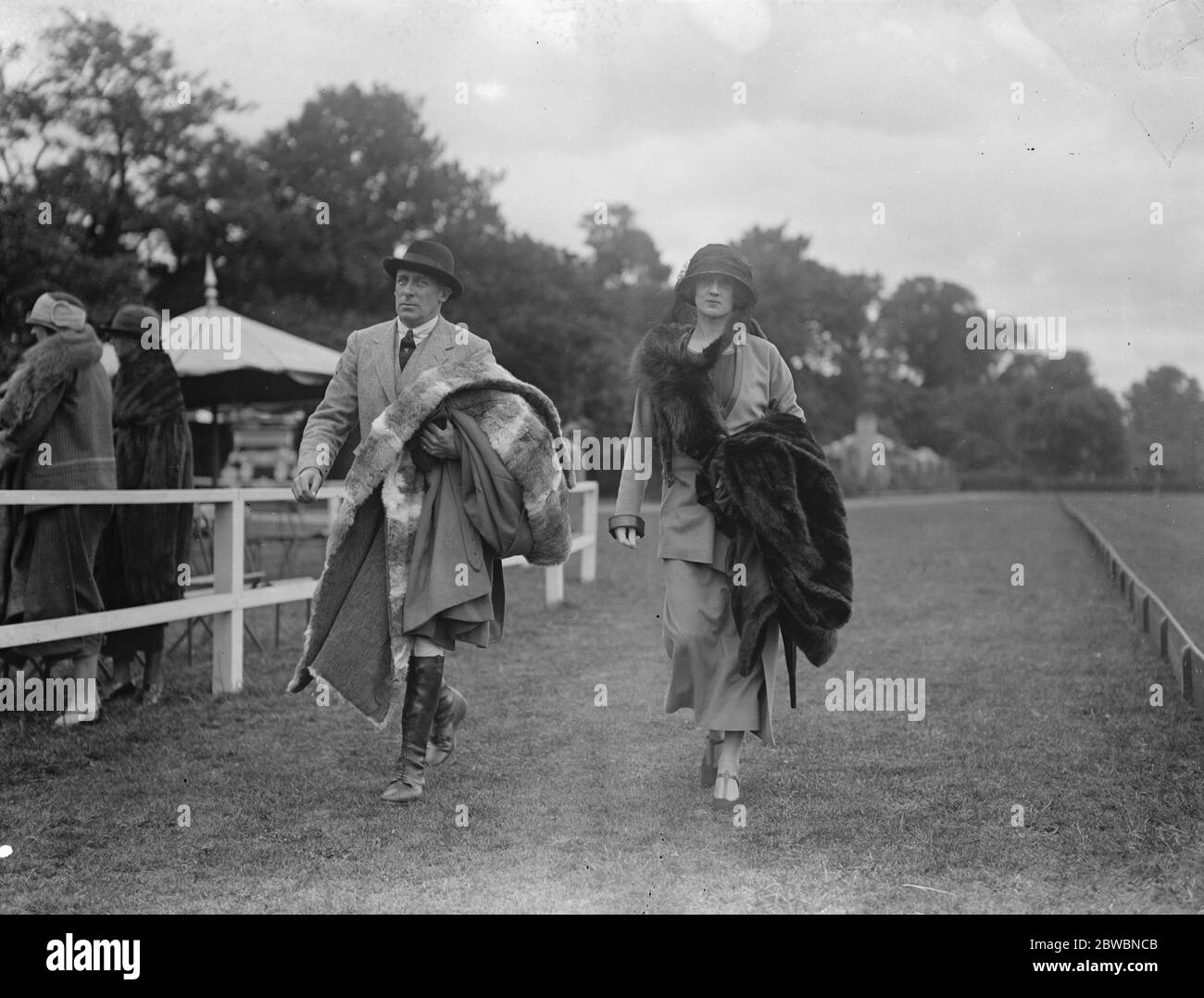 Polo all'Hurlingham Club - la Coppa del Campionato semi - finali . Signore e Signora Wodehouse . 3 luglio 1922 Foto Stock