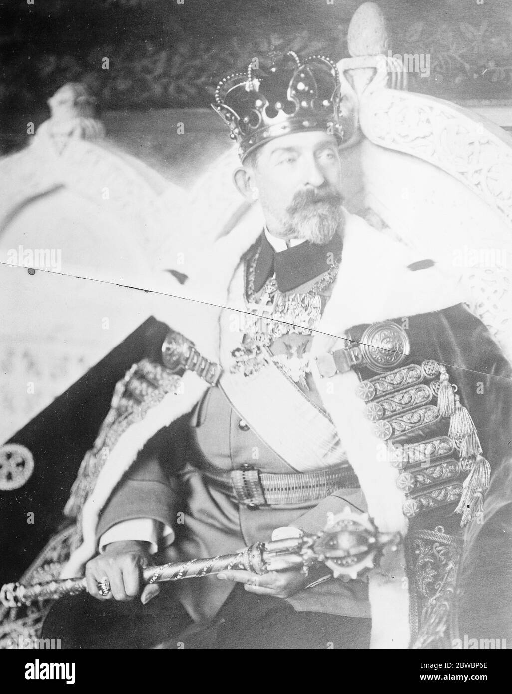 Il re di Romania in abito incoronazione 13 novembre 1922 Foto Stock
