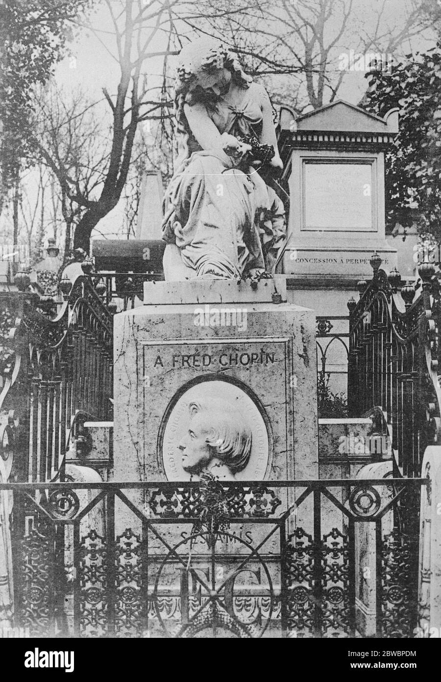 Tomba di Frederic Chopin nel cimitero di Pepe Lachaise 13 novembre 1922 Foto Stock
