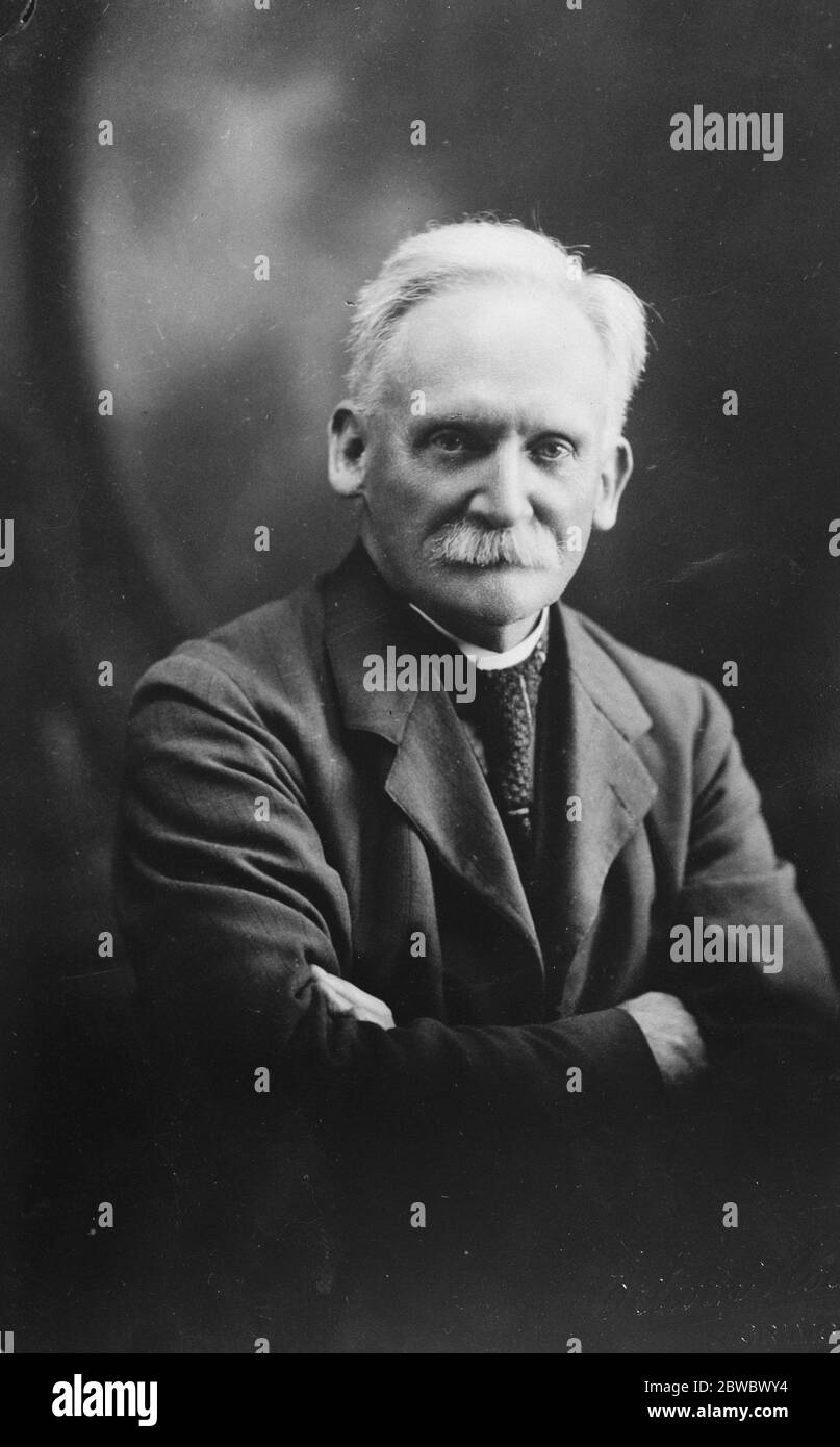 O C J G L , Overbeck , scienziato britannico , appena eletto membro del London College of Physiology . 10 dicembre 1926 Foto Stock