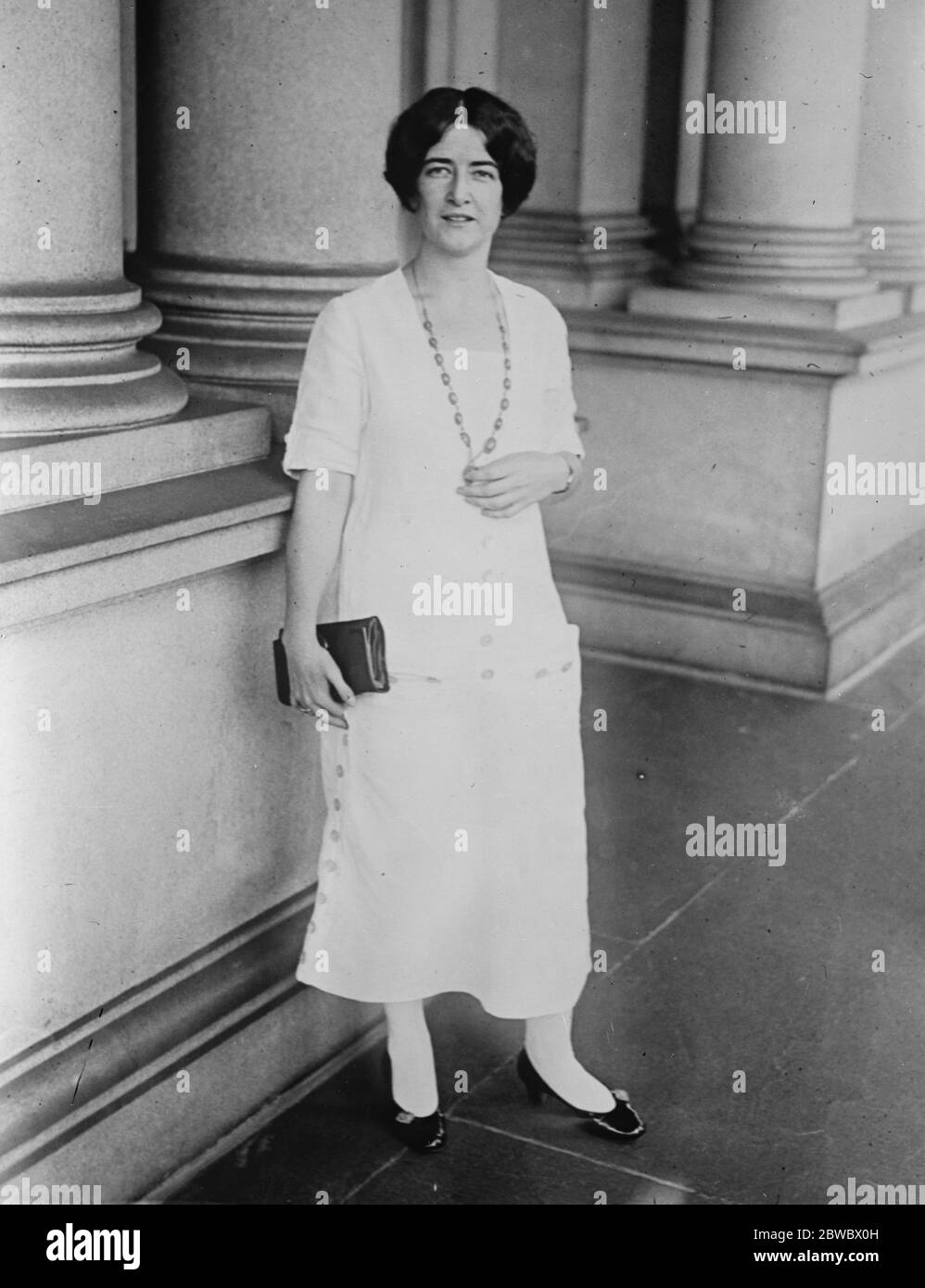 Prima donna nominata console americana in un paese straniero . Miss Pattie Field , la seconda donna ad entrare nel Servizio estero Americano , che è stata assegnata come Vice Console ad Amsterdam , Olanda . 12 settembre 1925 Foto Stock