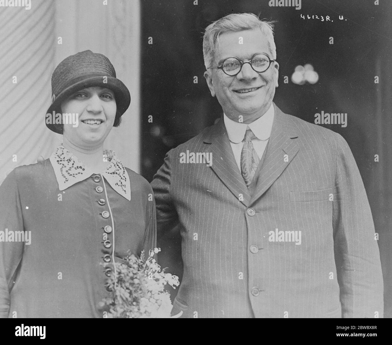 Senor Machado . Presidente eletto di Cuba ) e sua figlia . 1925 Foto Stock