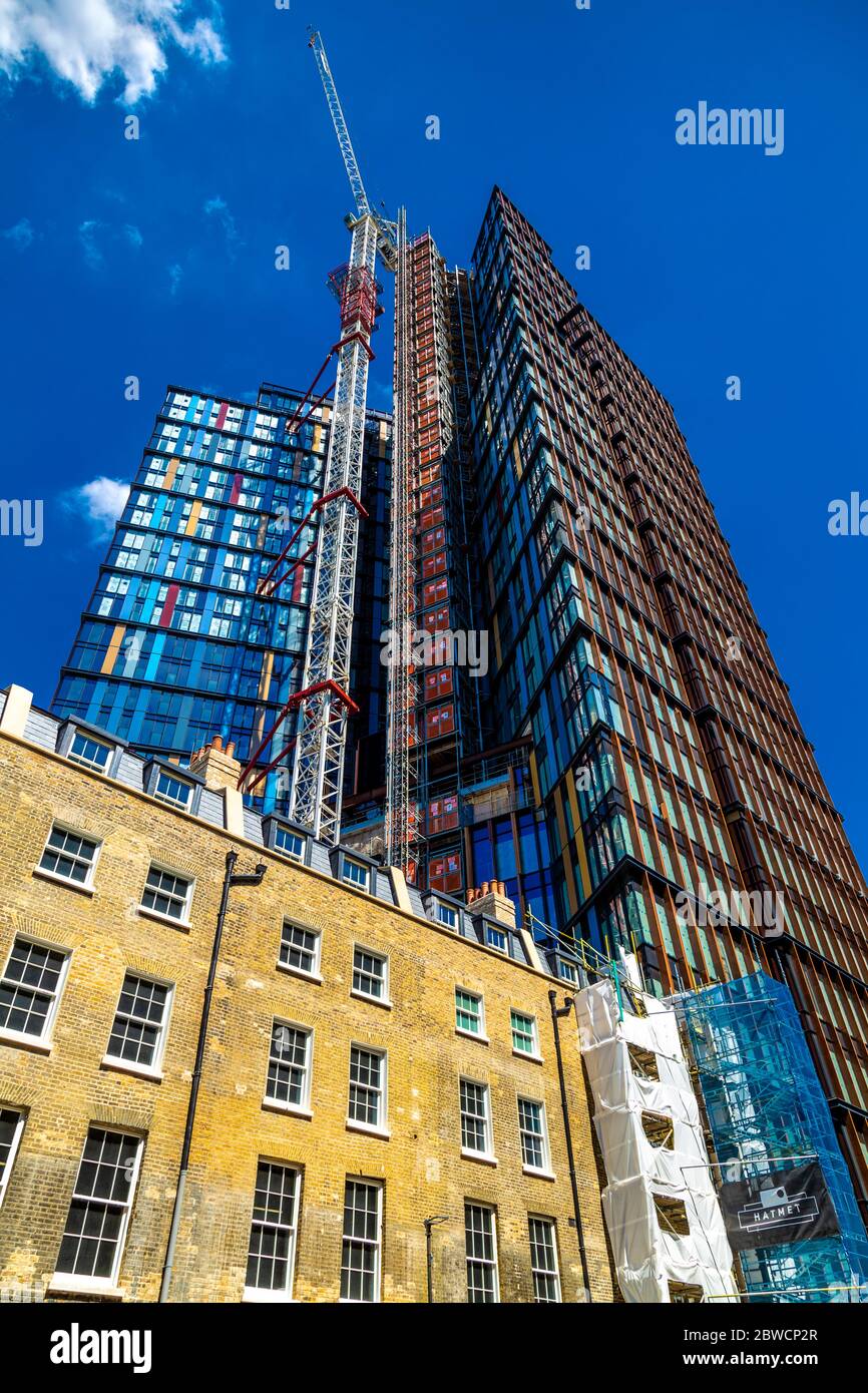 Costruzione di una torre residenziale Crown Place, Londra, Regno Unito Foto Stock