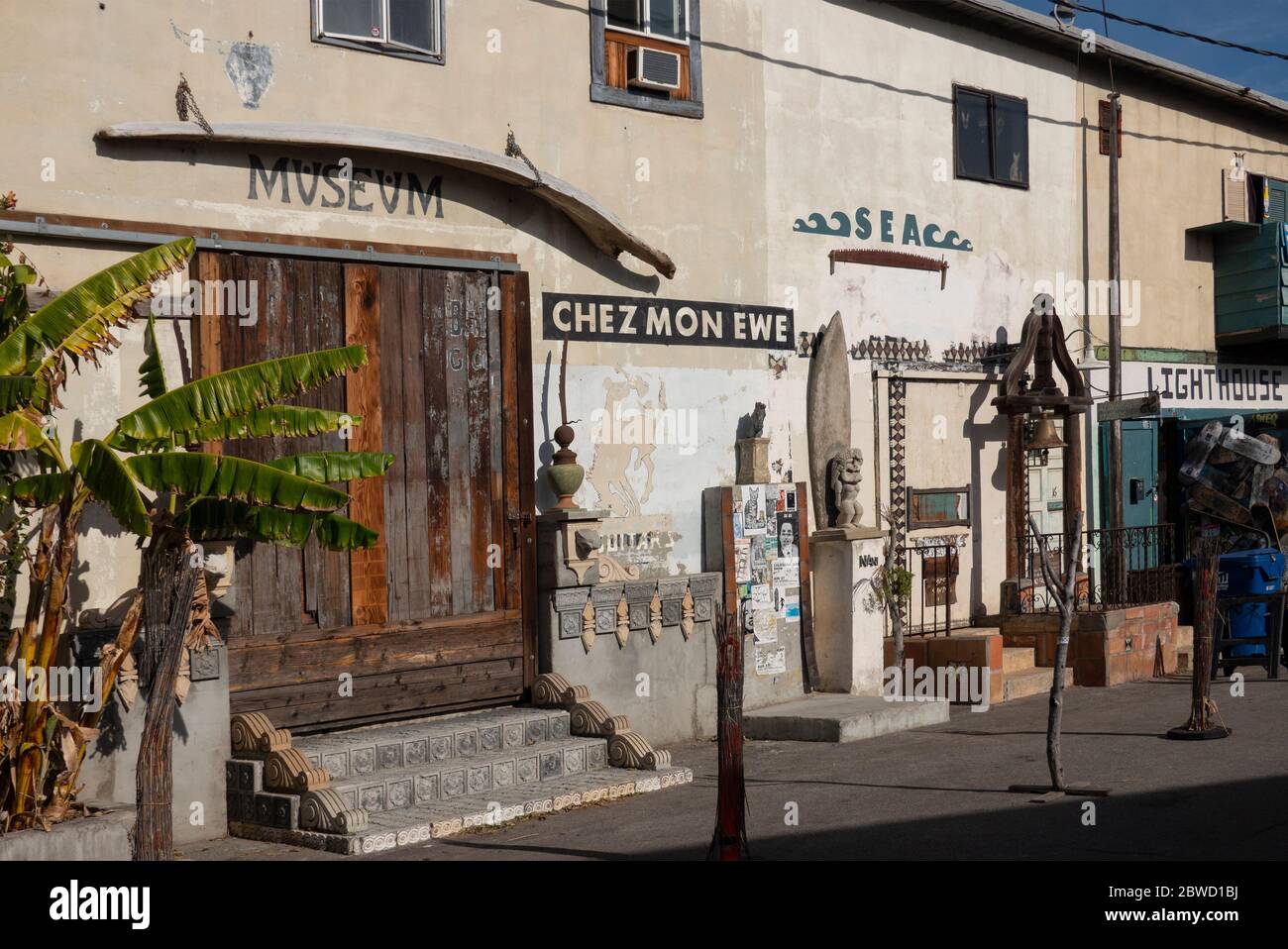 Negozi del quartiere artistico di Santa Barbara, California Foto Stock