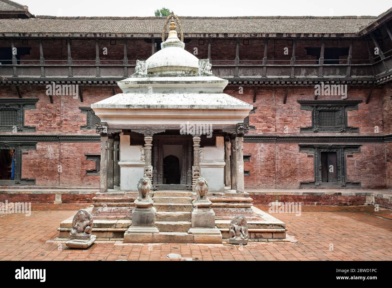 Cortile di Kheshav Narayan Chowk nel complesso del Palazzo reale di Patan in Piazza Durbar di Patan - Nepal Foto Stock