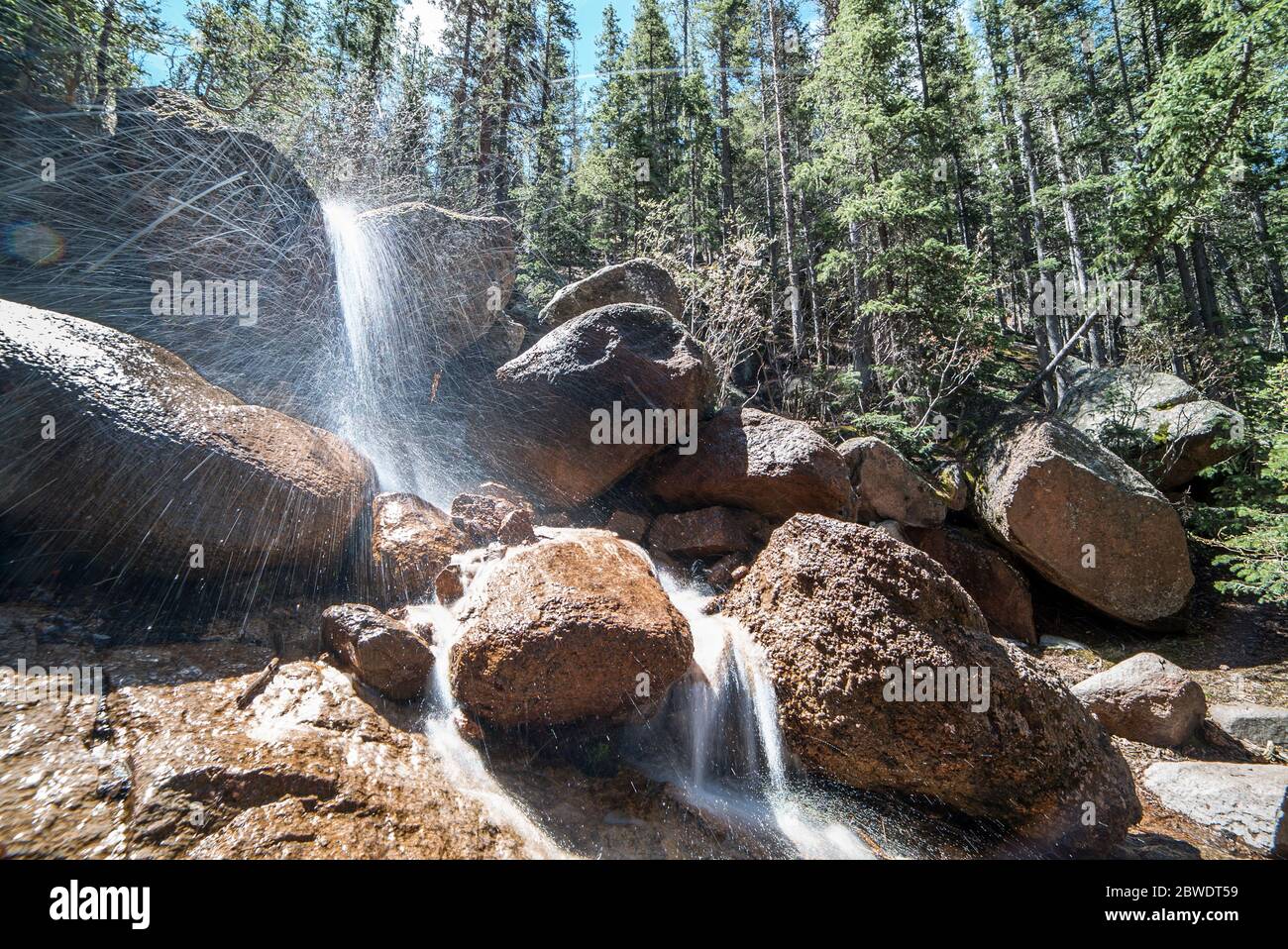 Cascate di Horsethief a Horsethief Falls Trail, Pike National Forest, divide, Colorado, Long Exposure Waterfall foto Foto Stock