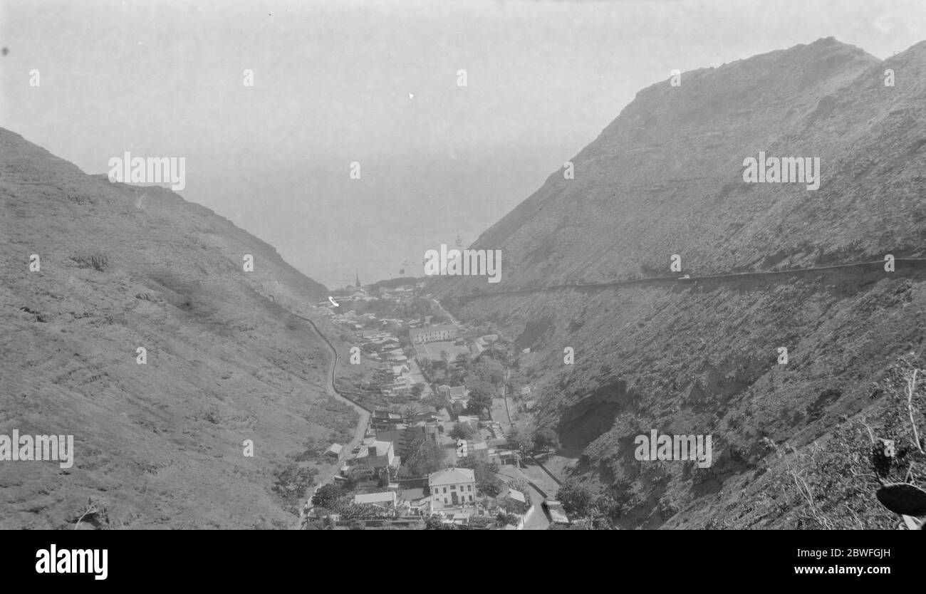 Jamestown Isola di Sant'Elena , dove Napoleone fu imprigionato Oceano Atlantico del Sud. Fa parte del territorio britannico d'oltremare di Sant'Elena, Ascensione e Tristan da Cunha Foto Stock