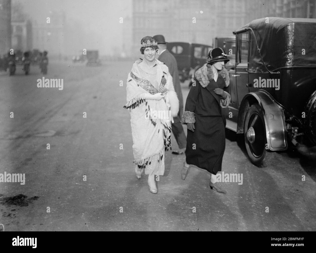 Apertura del Parlamento. Baronessa Beaumont . 15 gennaio 1924 Foto Stock