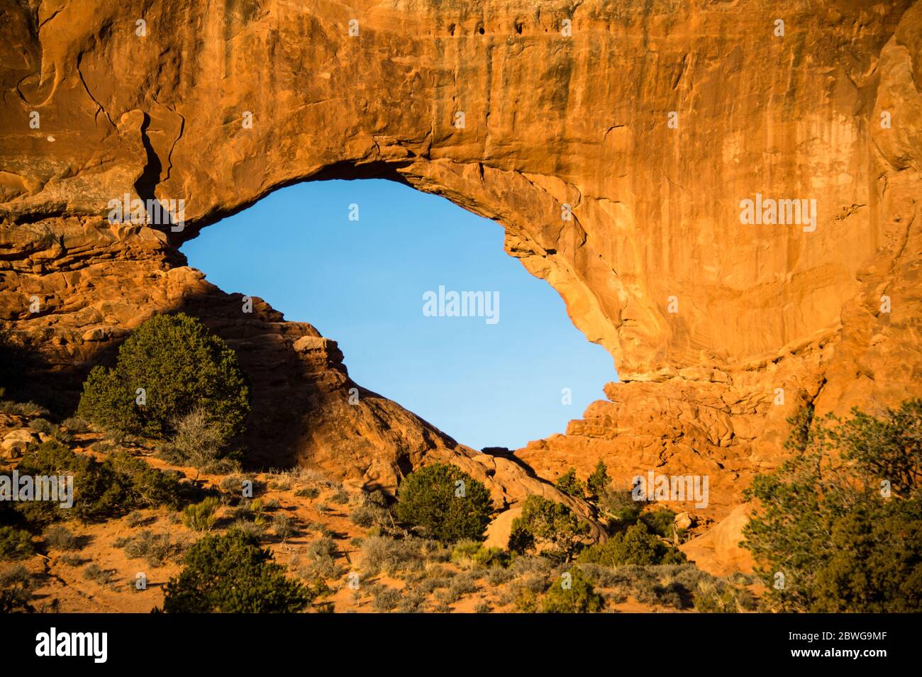 Arco naturale nel Parco Nazionale di Arches, Moab, Utah, USA Foto Stock
