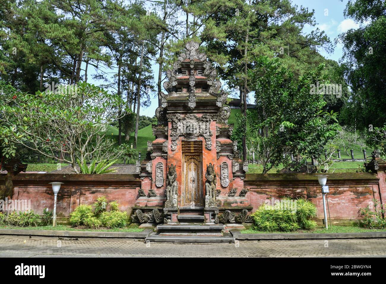 Territorio del Tempio delle acque della sorgente Sacra (pura Tirta Empowerl) a Bali, Indonesia. Foto Stock