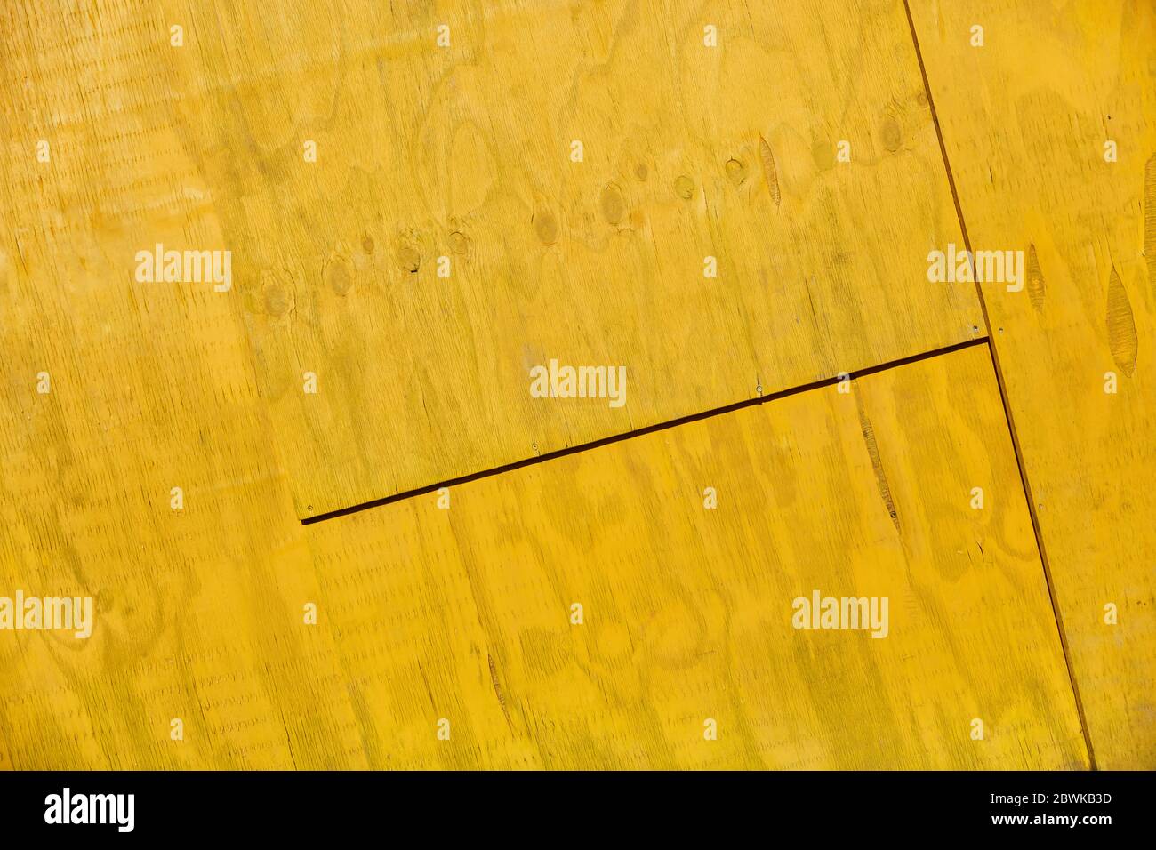 Pannelli di legno giallo come struttura di sfondo Foto Stock