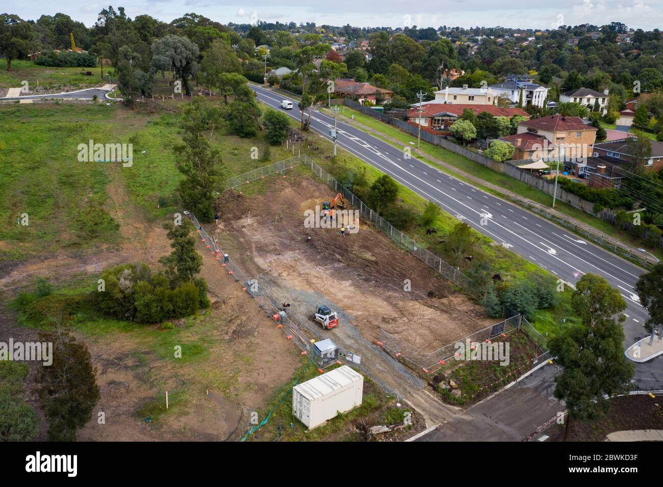 Melbourne Australia 4 Maggio 2020 : pulizia di un sito per una nuova casa costruita nel sobborgo di Melbourne di Donvale Foto Stock