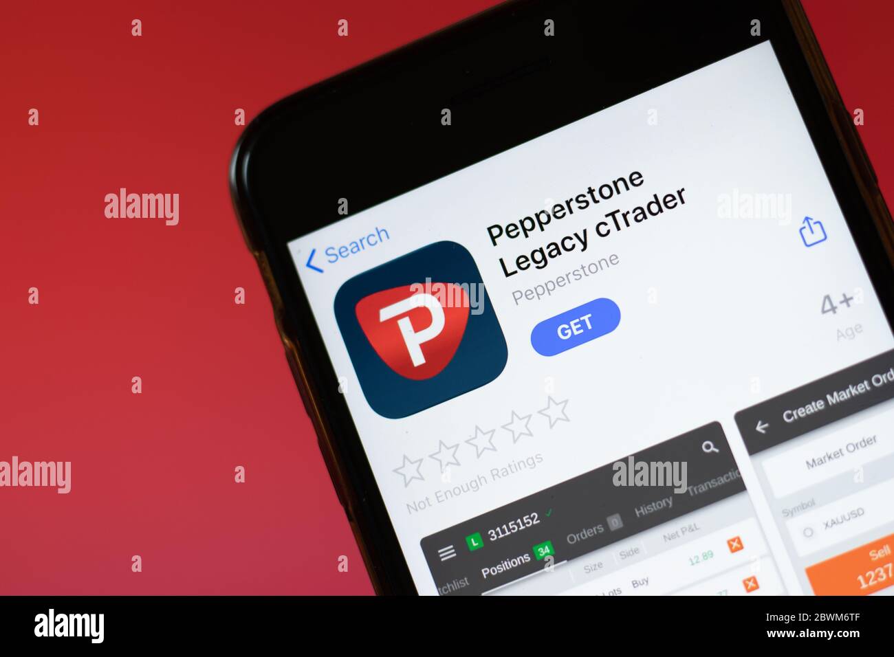 Mosca, Russia - 1 Giugno 2020: Pepperstone Legacy cTrader app mobile logo primo piano su schermo, editoriale illustrativo. Foto Stock