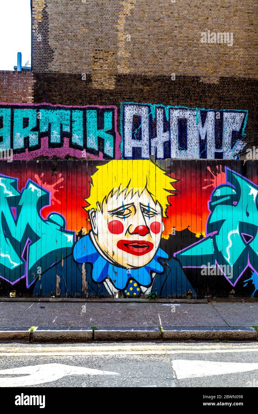 Murale di Boris Johnson come clown di ante ltd in Fashion Street, Spitalfields, Londra, UK Foto Stock