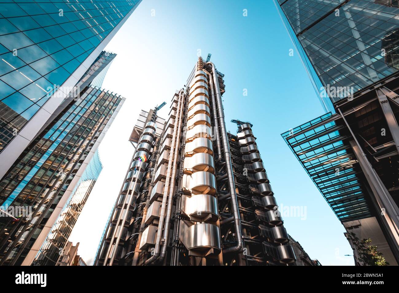 Moderni edifici aziendali e grattacieli nella città di Londra Foto Stock
