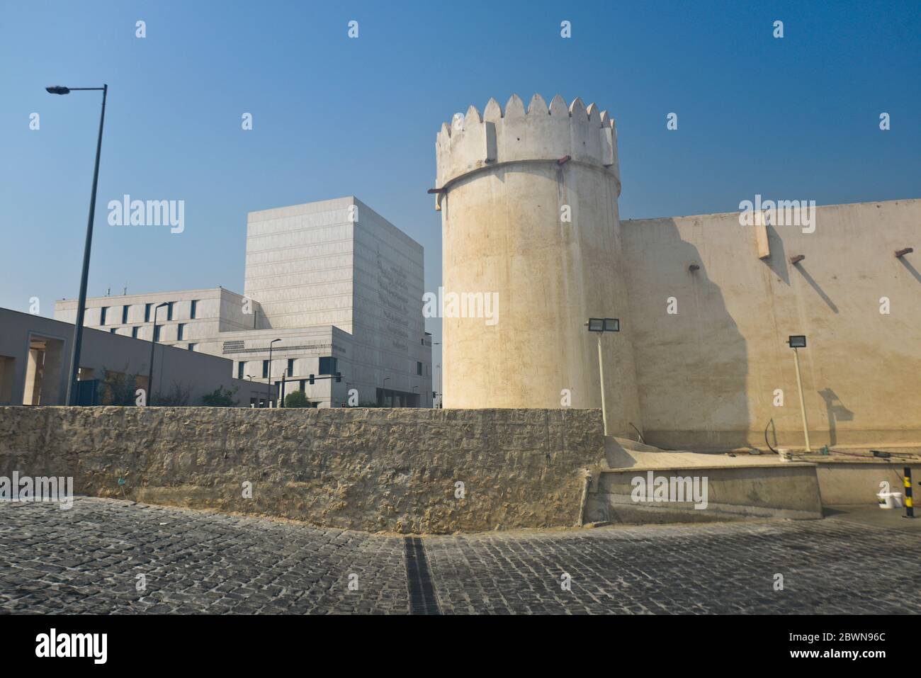 Strade vuote a Souq Waqif, Doha, Qatar Foto Stock