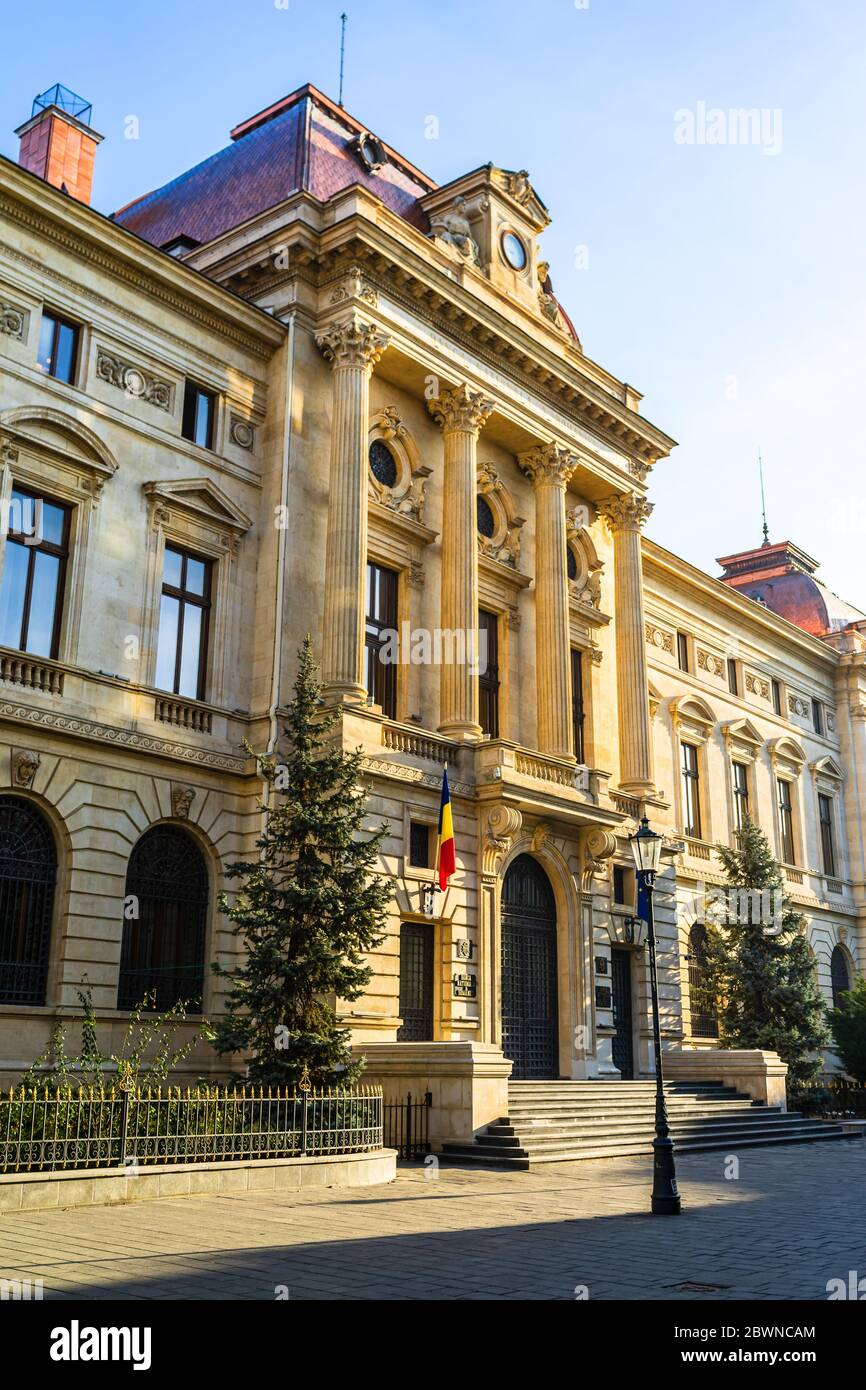 Banca nazionale di Romania (Banca Nationala a Romaniei). BNR è la banca centrale rumena. Sede centrale di BNR a Bucarest, Romania, 2020 Foto Stock
