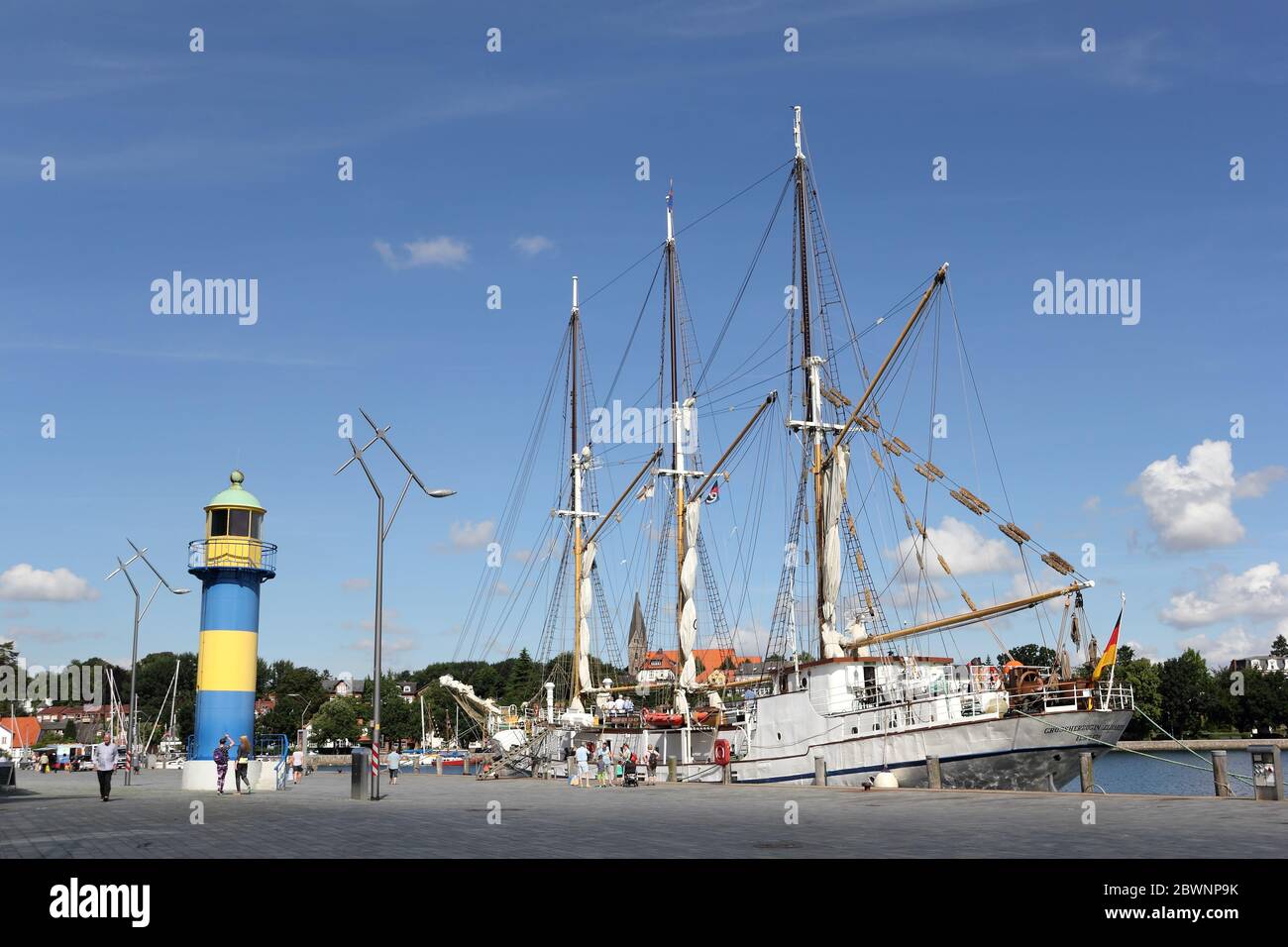 La nave di addestramento velico Großherzogin Elisabeth nel porto di Eckernförde in Germania Foto Stock