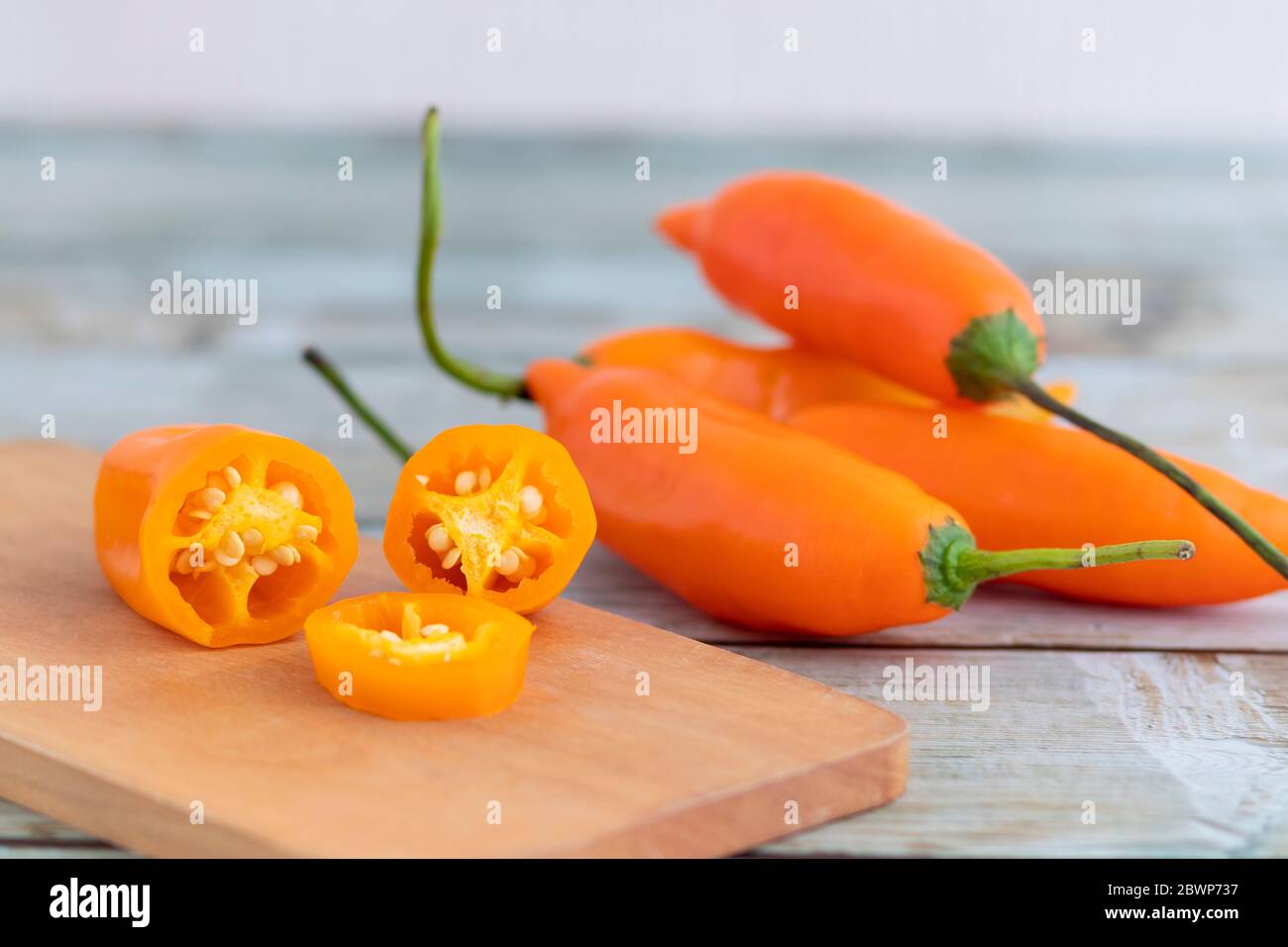 Peperoni gialli, l'ingrediente principale della cucina peruviana Foto Stock