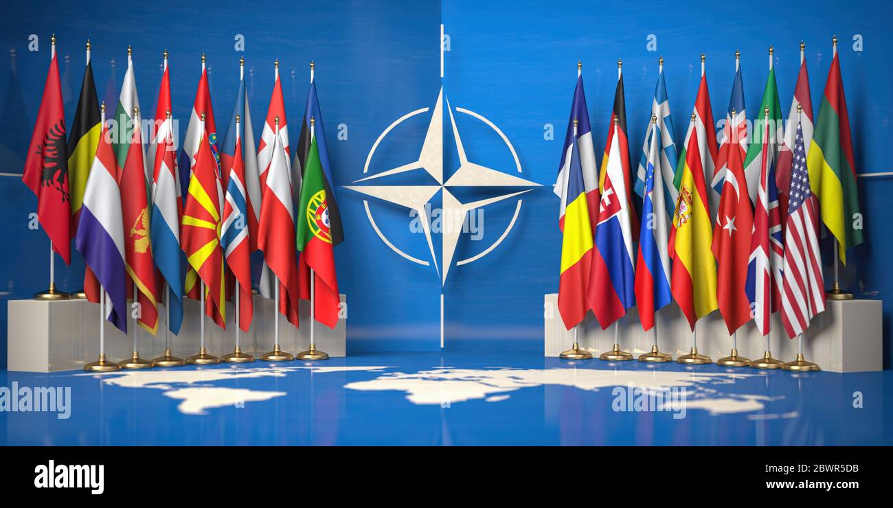 NATO. Bandiere dei membri dell'Organizzazione del Trattato Nord Atlantico e  simbolo della NATO. illustrazione 3d Foto stock - Alamy