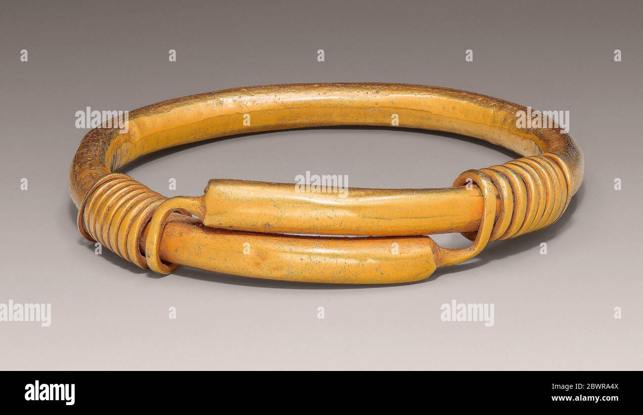 Autore: Antico romano. Bracciale - i/III secolo d.C. - Romano. Oro. 1 D.C.  300 D.C. Impero Romano Foto stock - Alamy