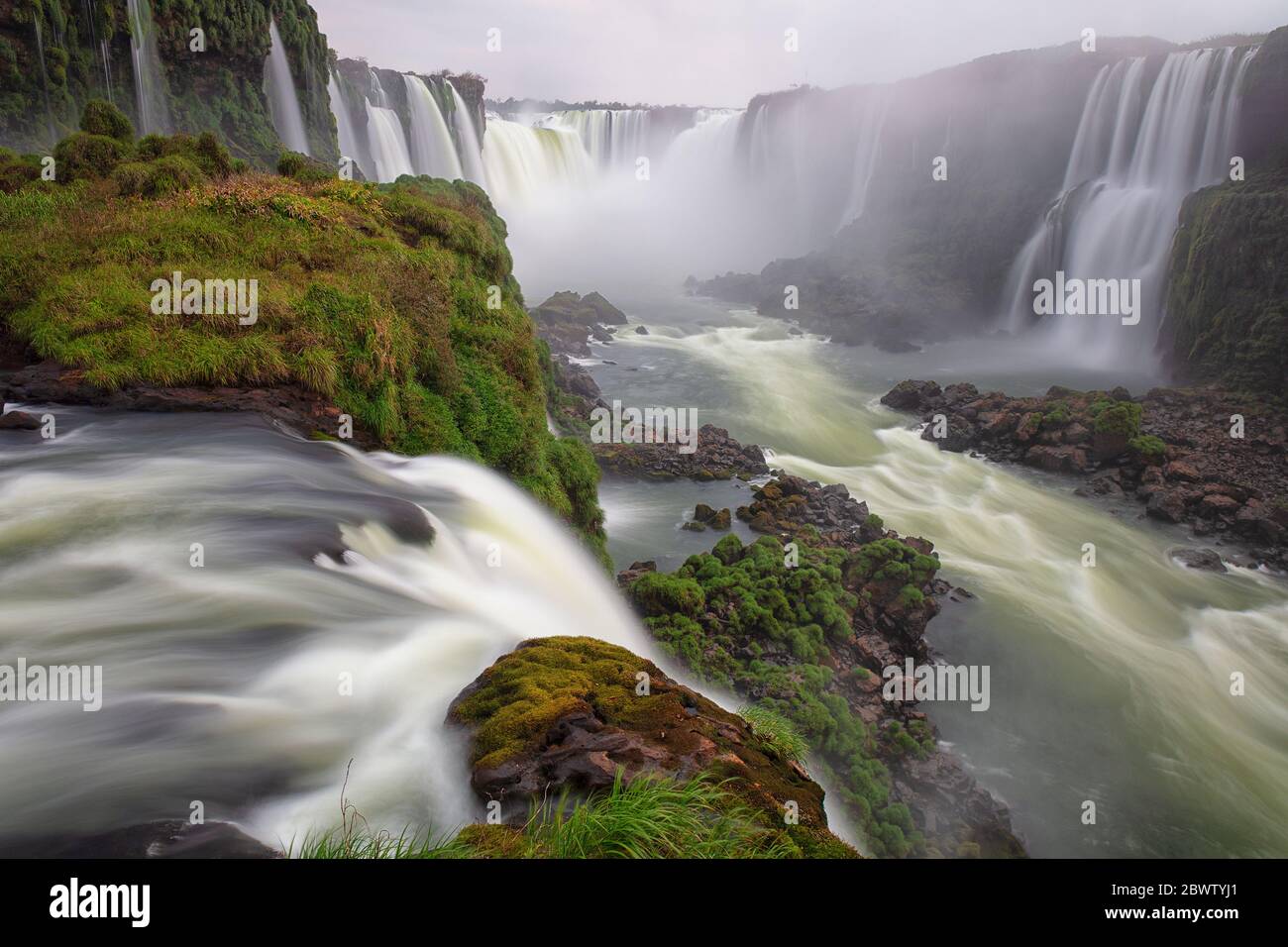 Cascata della Gola del Diavolo, Cascate di Iguazu, Parco Nazionale di Iguazu, Parana, Brasile Foto Stock