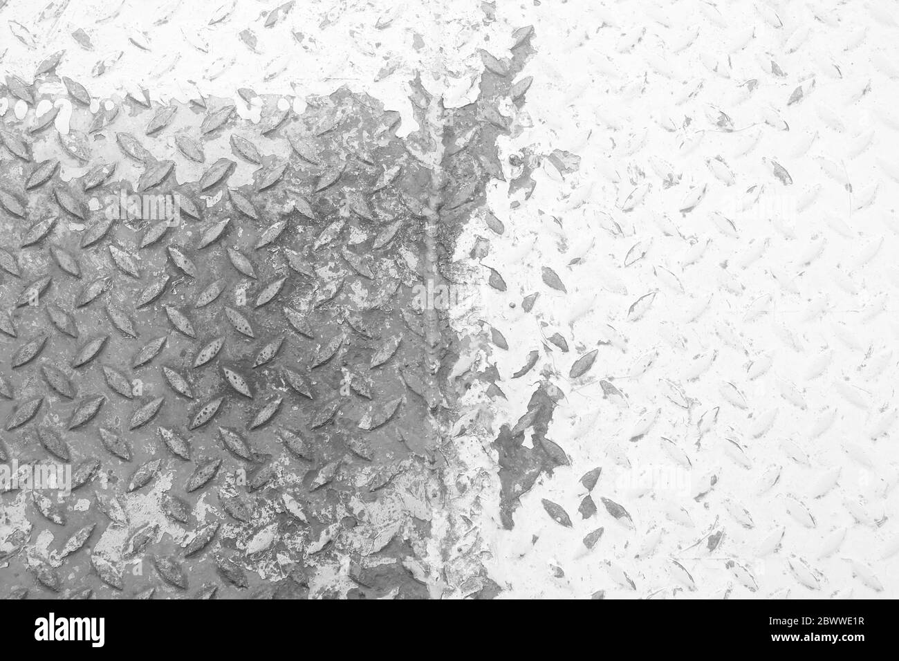 Bianco Old Rusty Diamond Plate trama sfondo. Foto Stock