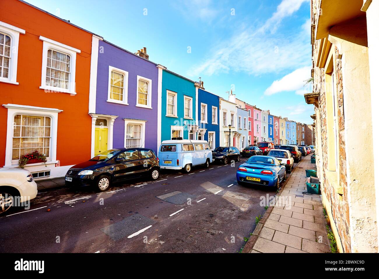 Case dipinte di Cliftonwood, Bristol, Inghilterra, Regno Unito Foto Stock