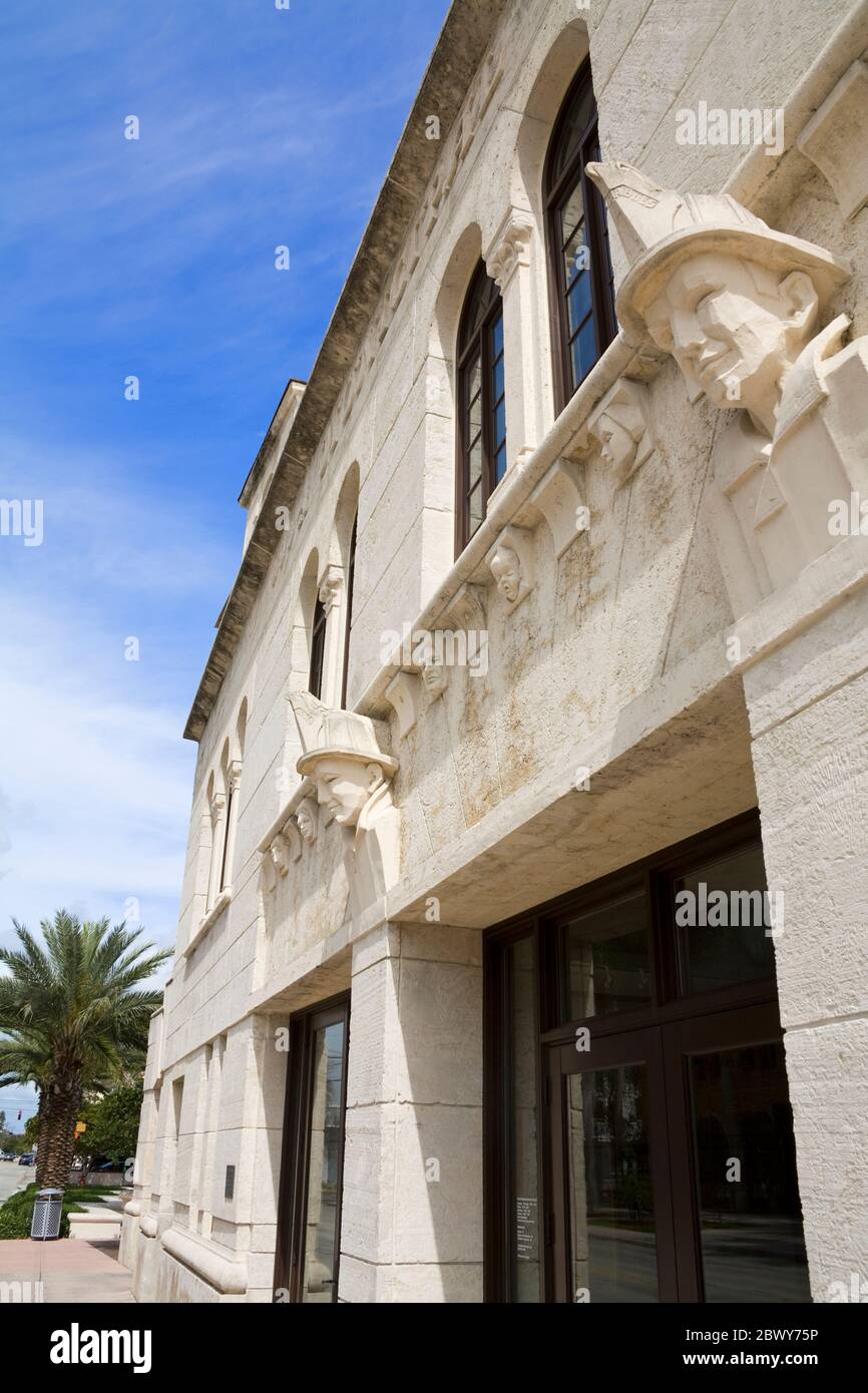 Edificio Municipale (Vecchia polizia e Stazione dei vigili del fuoco), Coral Gables, Miami, Florida, USA Foto Stock