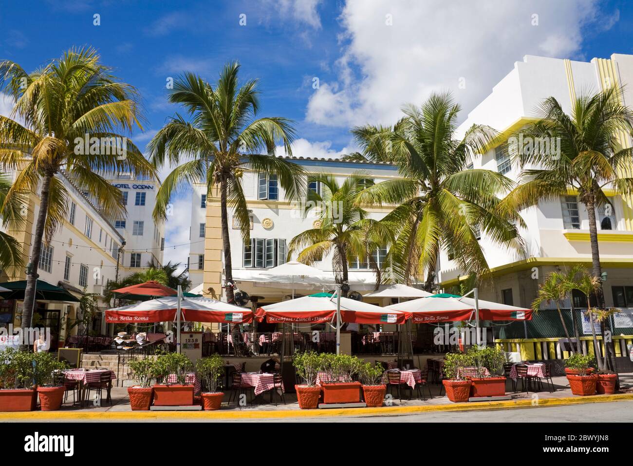 Mia Bella Restaurant Ocean Drive, South Beach, City of Miami Beach, Florida, USA Foto Stock
