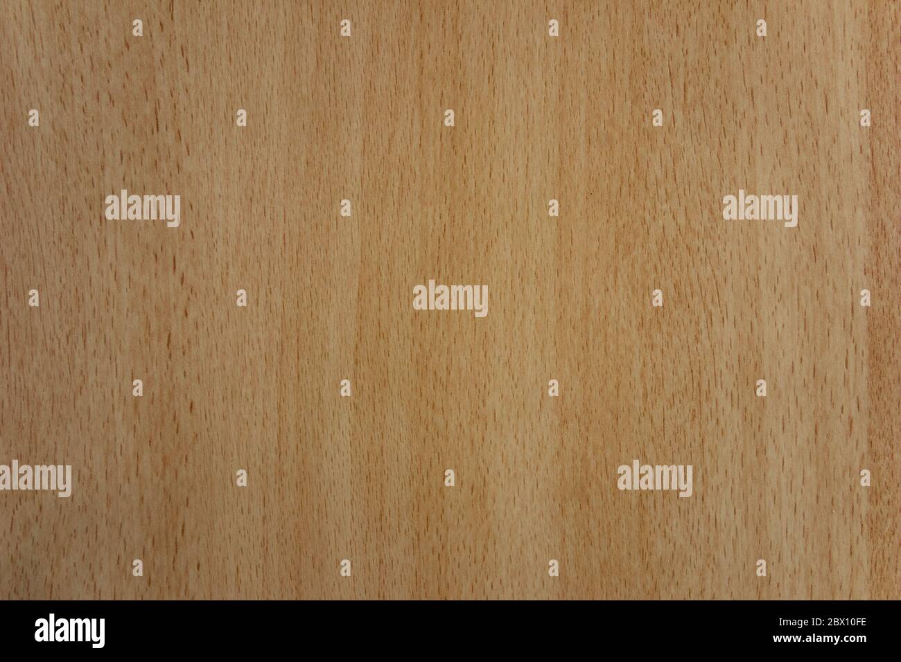 sfondo, tavola di legno con strutture verticali di fine spessore, marrone, chiaro con strutture scure Foto Stock