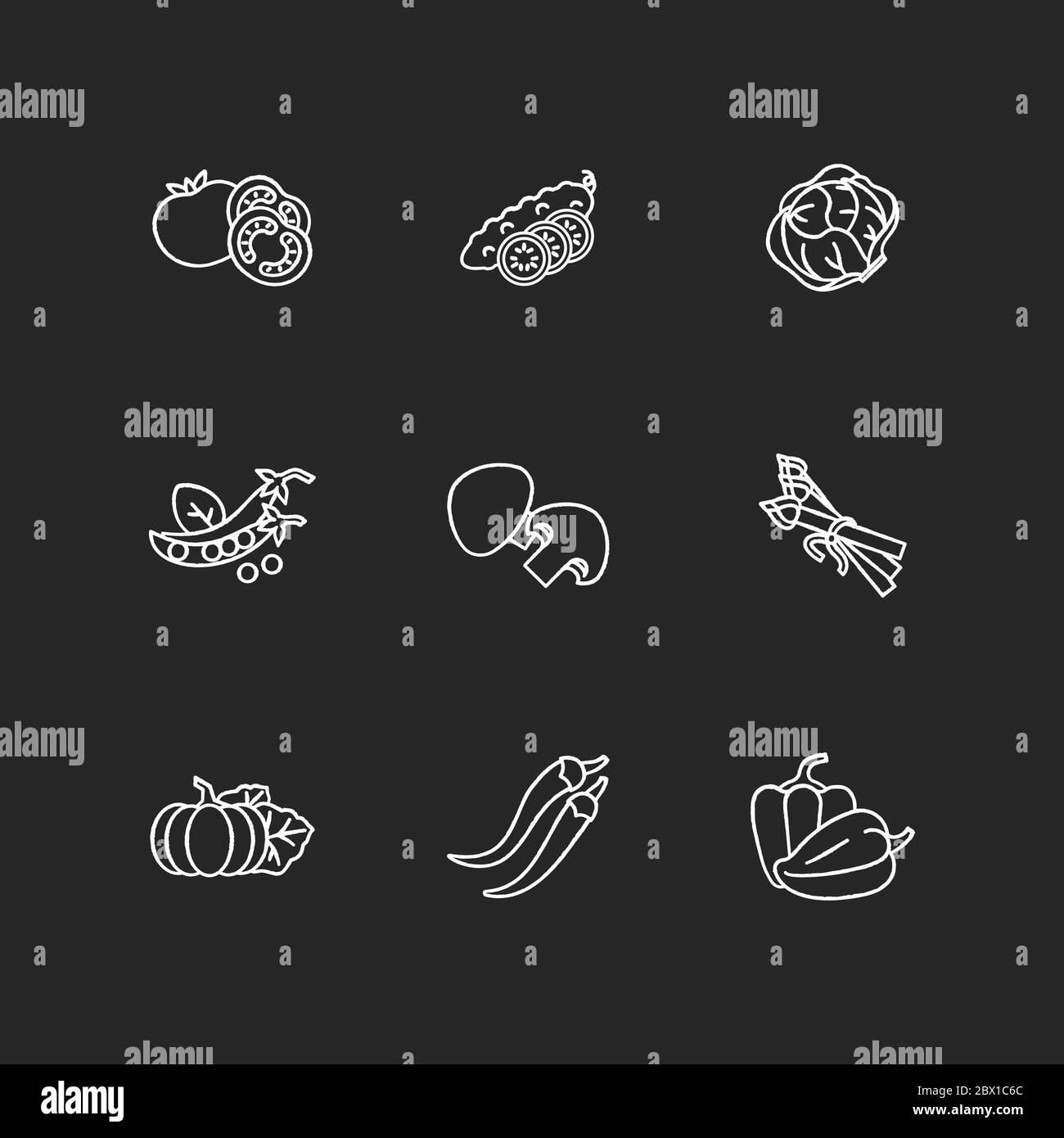 Icone bianche in gesso di colore verde su sfondo nero. Cetriolo a fette. Pomodoro fresco per preparare il ketchup. Testa di lattuga. Pisello nello stelo. Fungo intero. in pu maturo Illustrazione Vettoriale