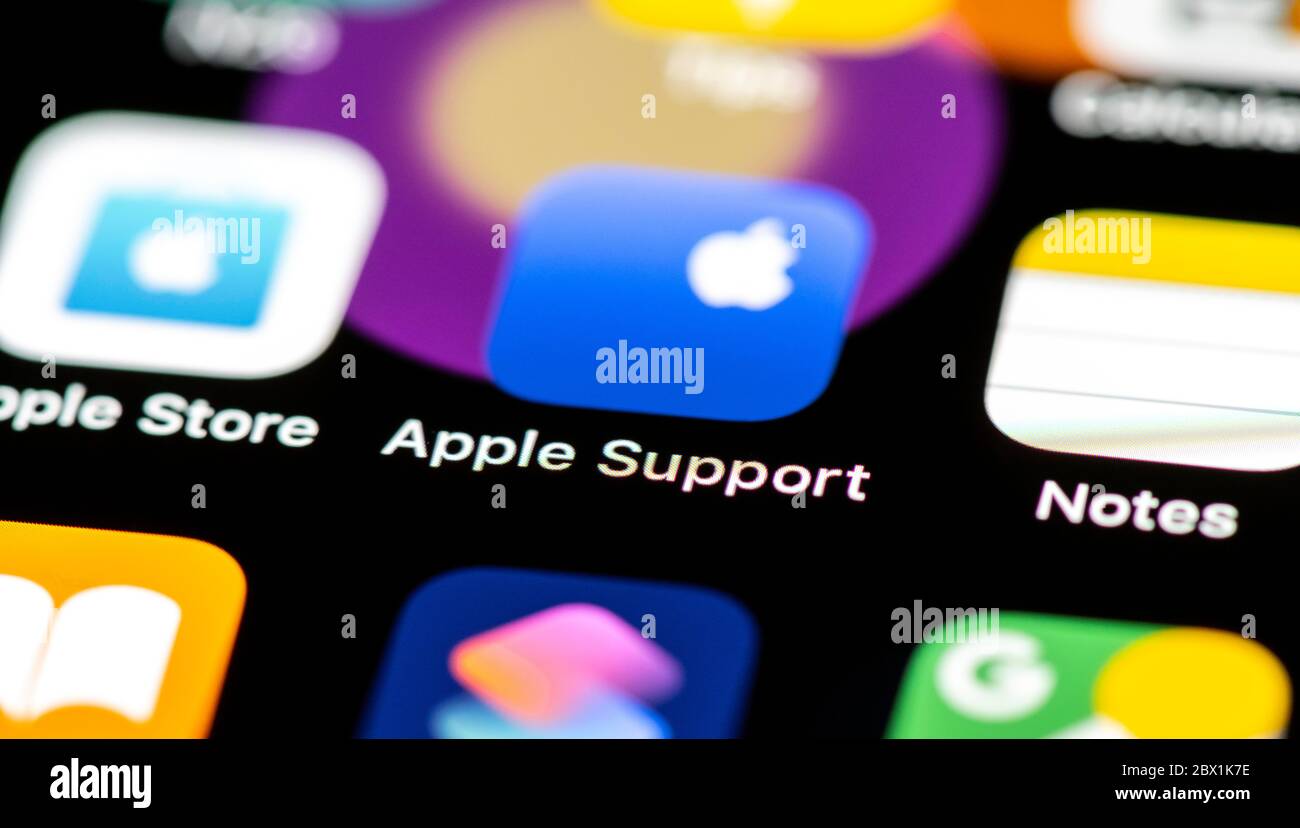 App Apple Support, icone delle app sul display di un telefono cellulare, iPhone, smartphone, primo piano Foto Stock