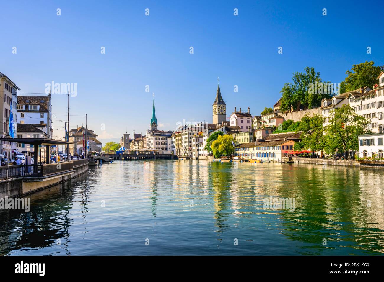 Vista sul quartiere Lindenhof con Schipfe e il fiume Limmat, Zurigo Città Vecchia, Zurigo, Canton Zurigo, Svizzera, Svizzera Foto Stock
